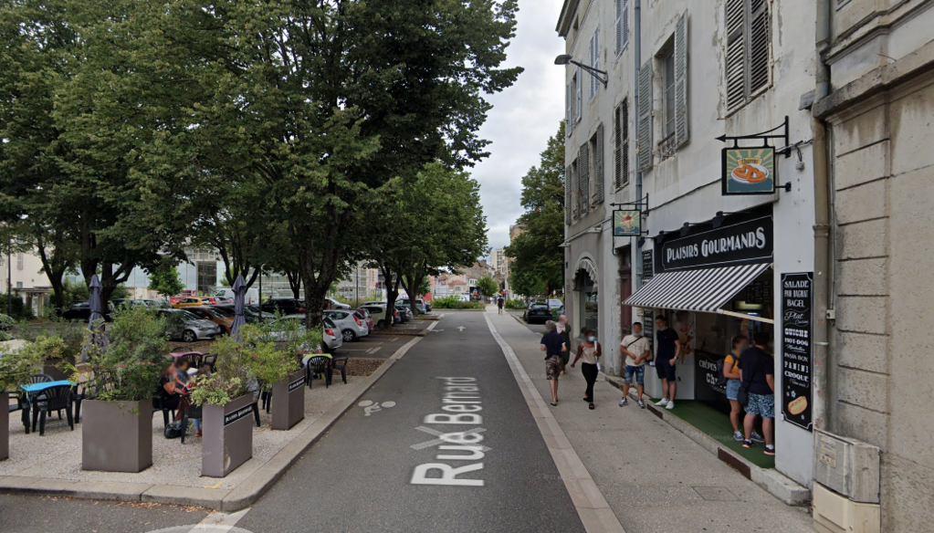 Exclusivité - Fonds de commerce hyper-centre Bourg-en-Bresse